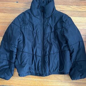Women’s black puffer jacket size L